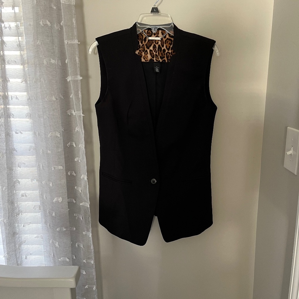 WHBM Sleeveless blazer black